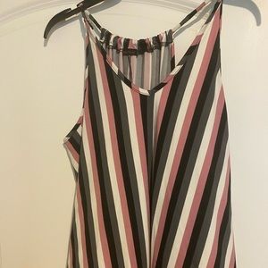 Sleeveless striped top- size 1X - Handkerchief hem
